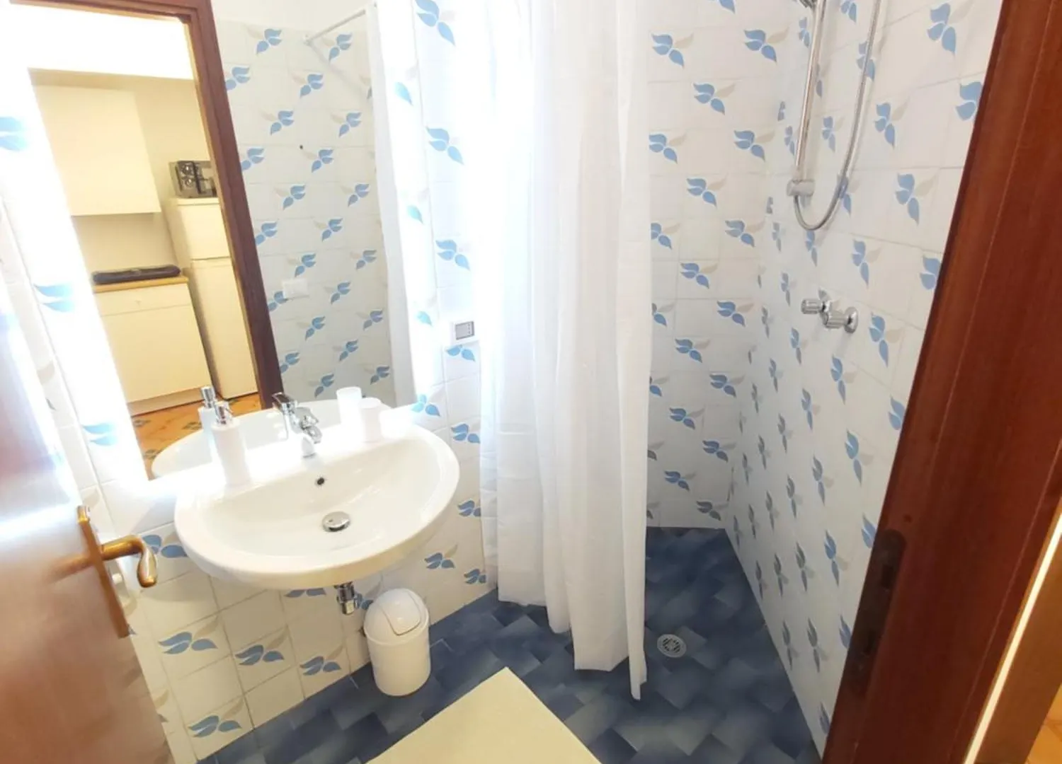 Apartment Lake Garden - Piscina E 150M Dal Lago Peschiera del Garda